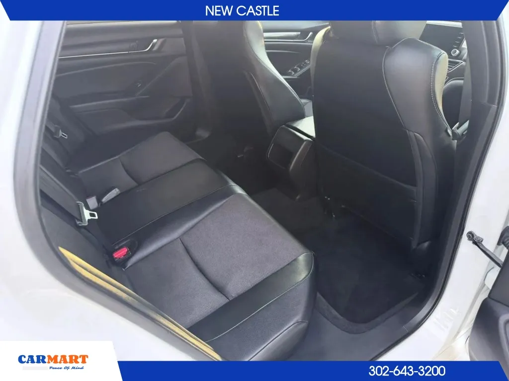 Honda Accord photo 18