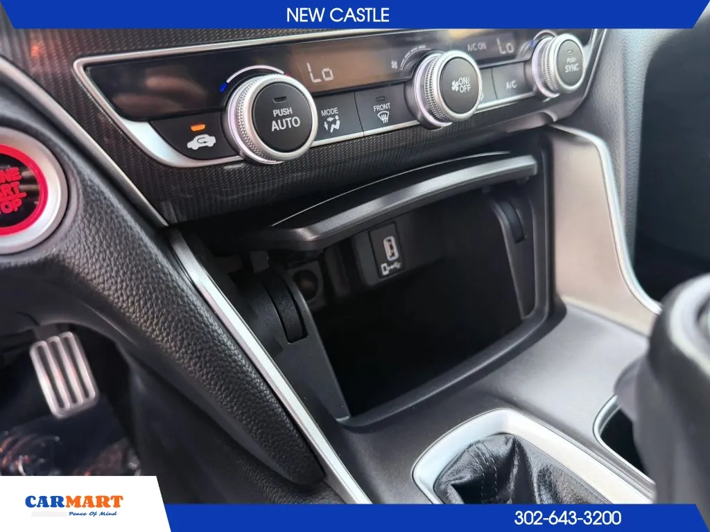 Honda Accord photo 29