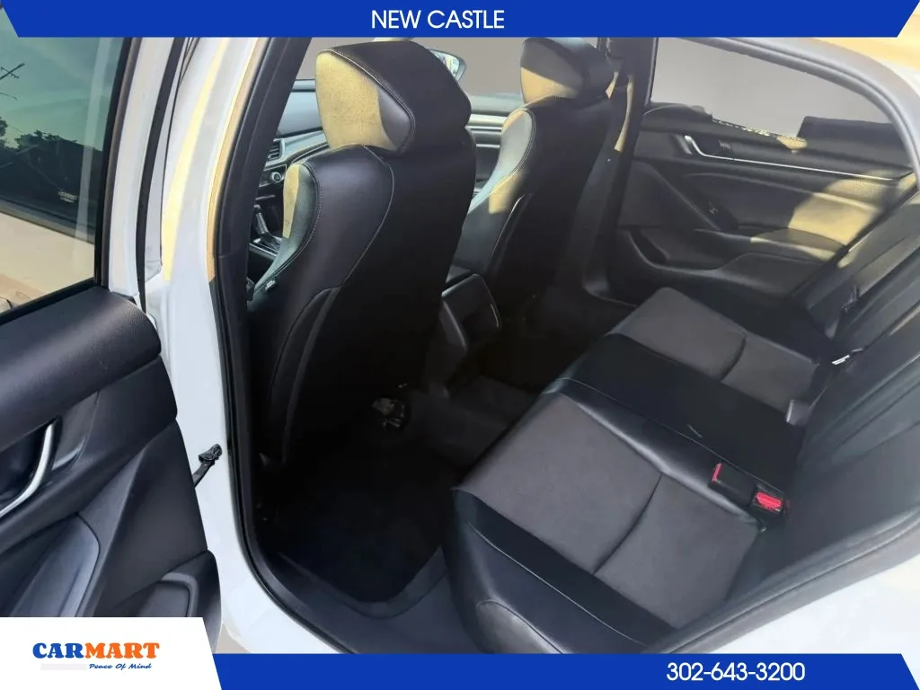 Honda Accord photo 14