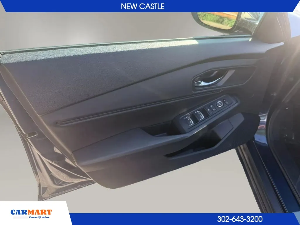 Honda Accord photo 12