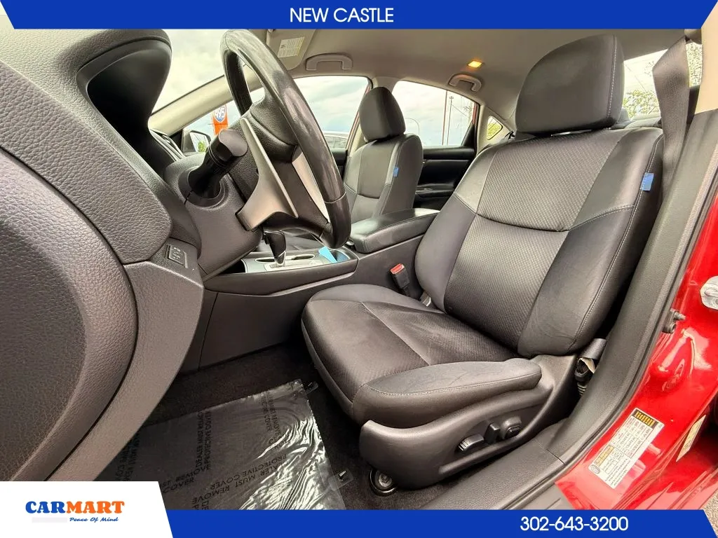 Nissan Altima photo 16