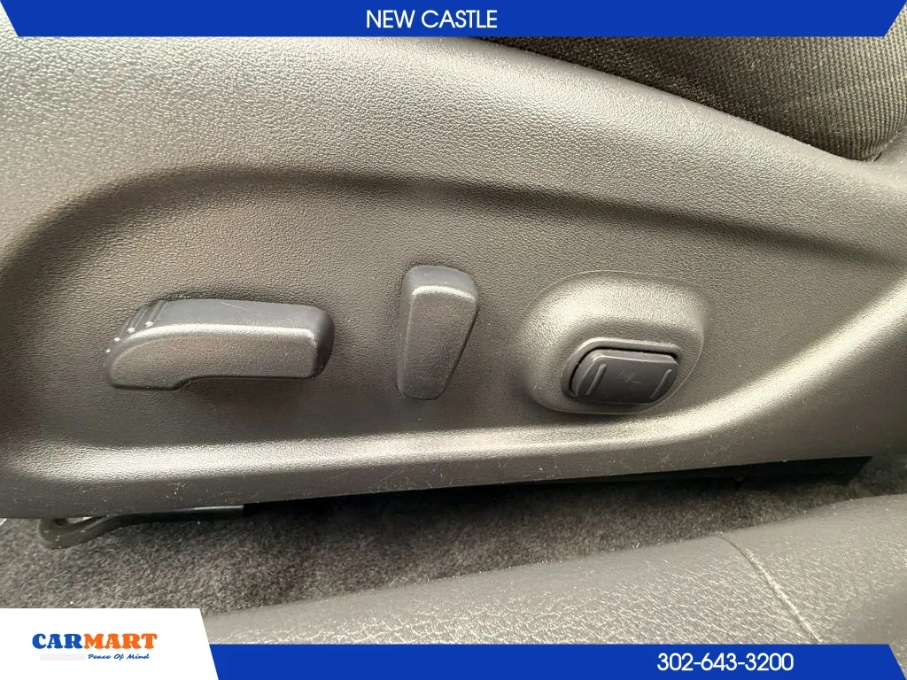 Nissan Altima photo 17