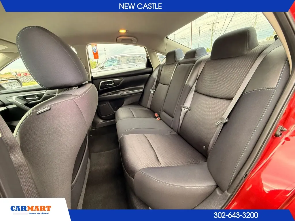 Nissan Altima photo 32