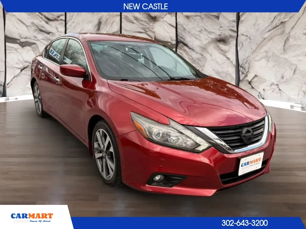 Nissan Altima photo 12