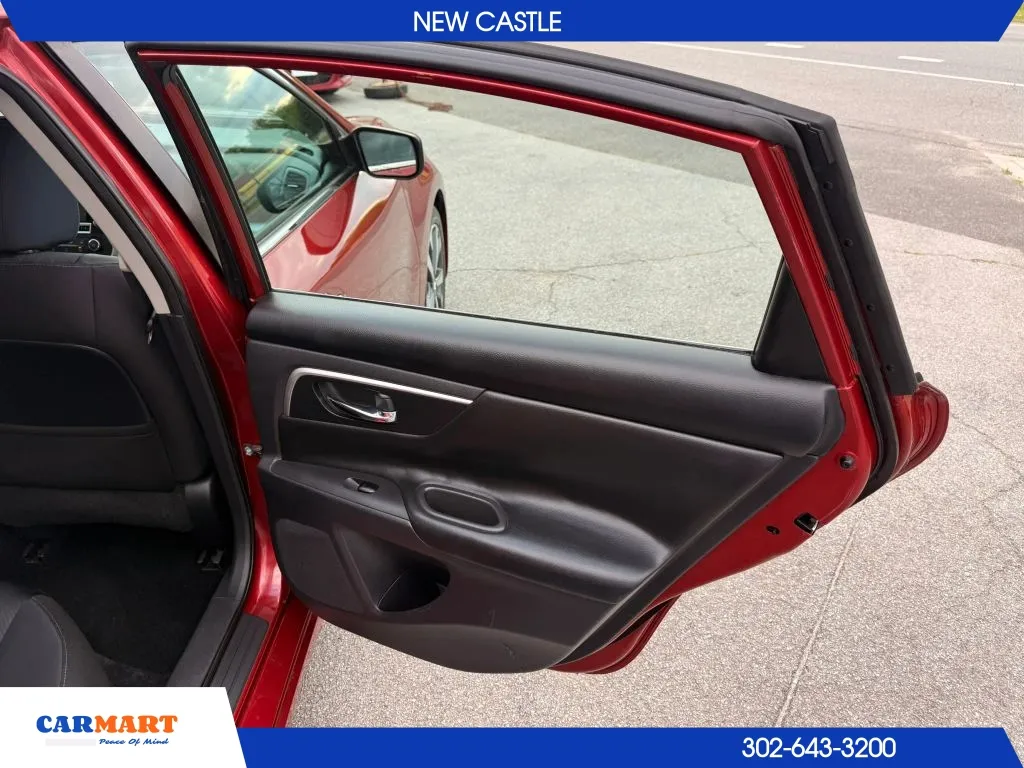 Nissan Altima photo 35