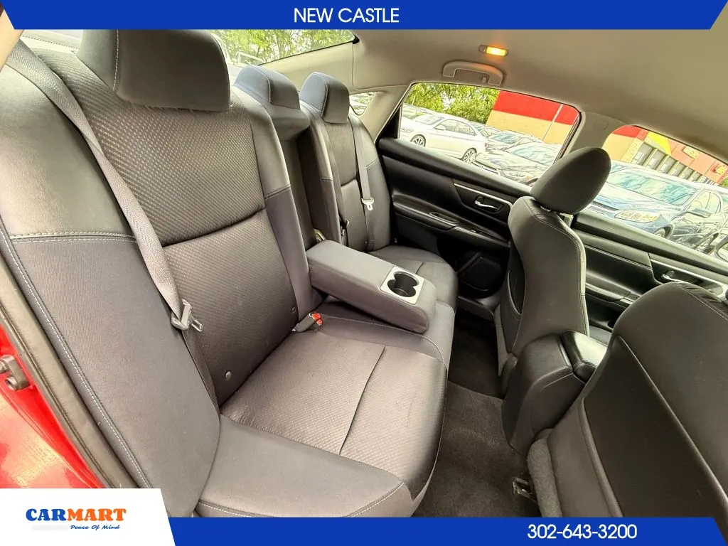 Nissan Altima photo 37