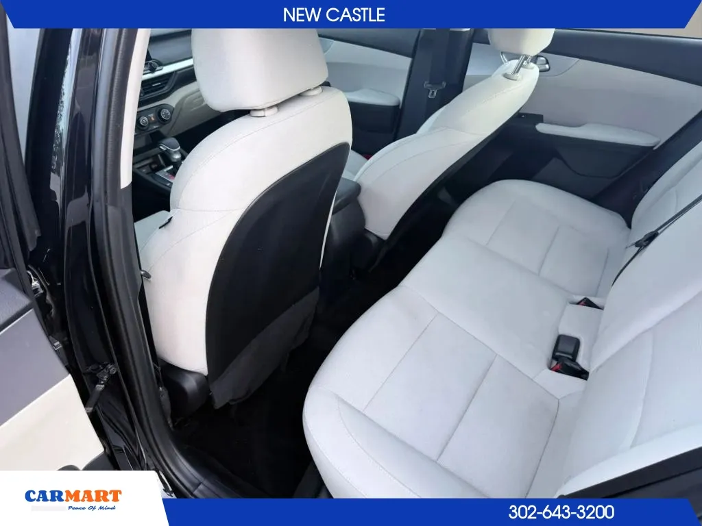Kia Forte photo 13