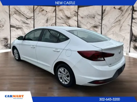 Another view of 2020 Hyundai Elantra SE Sedan 4D for sale in New Castle, DE at CARMART - New Castle