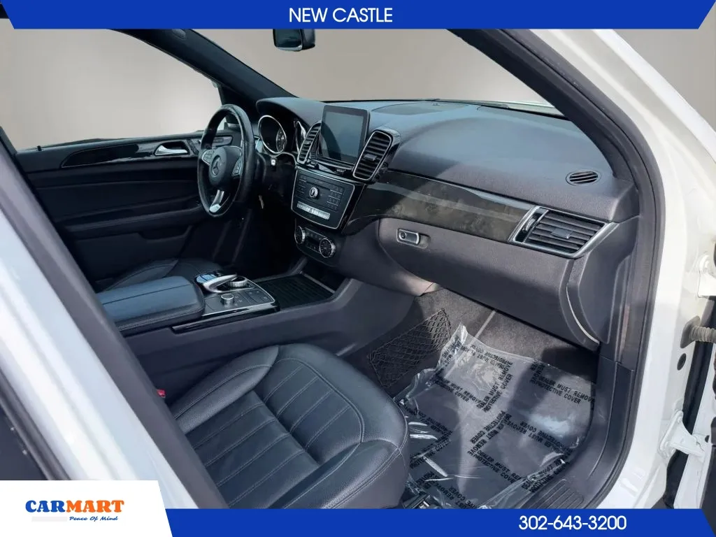 Mercedes-Benz GLE photo 22