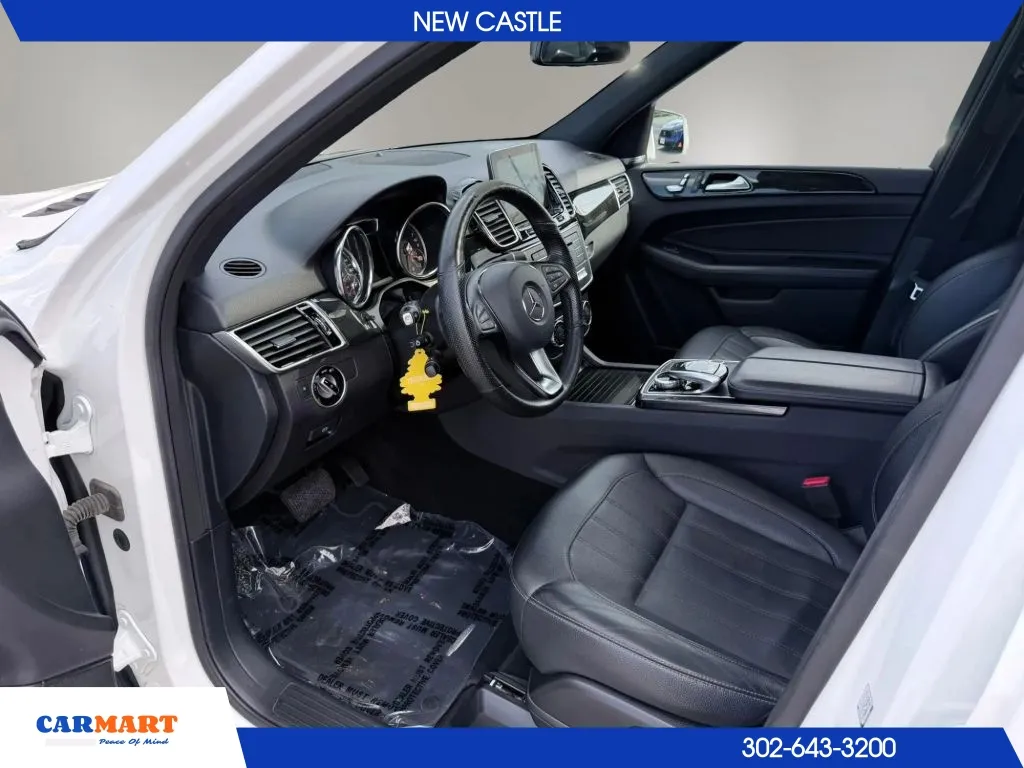 Mercedes-Benz GLE photo 12