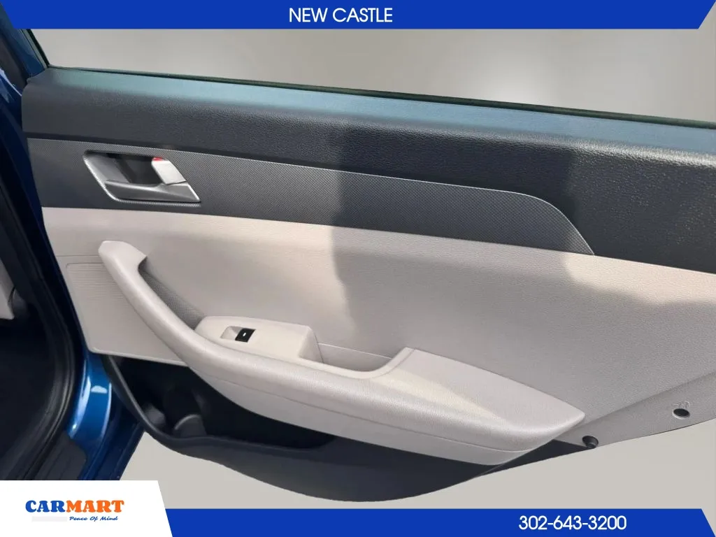 Hyundai Sonata photo 16