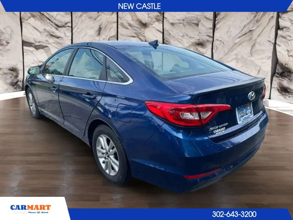 Hyundai Sonata photo 3