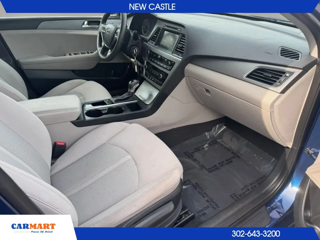 Hyundai Sonata photo 17