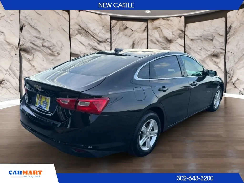 Chevrolet Malibu photo 5