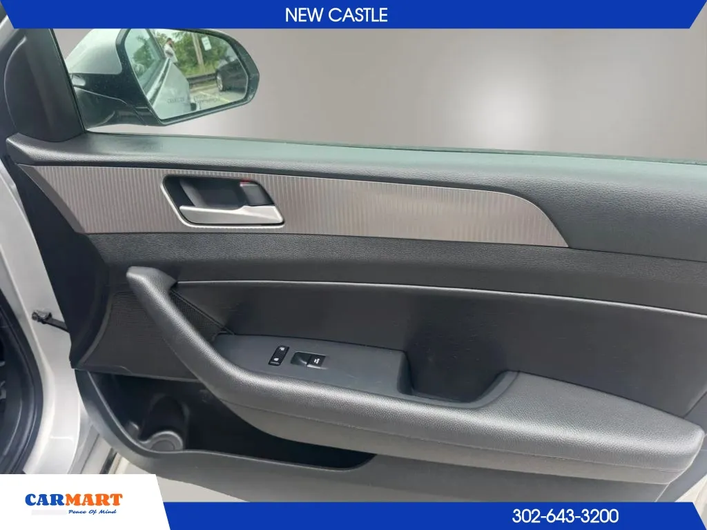 Hyundai Sonata photo 32