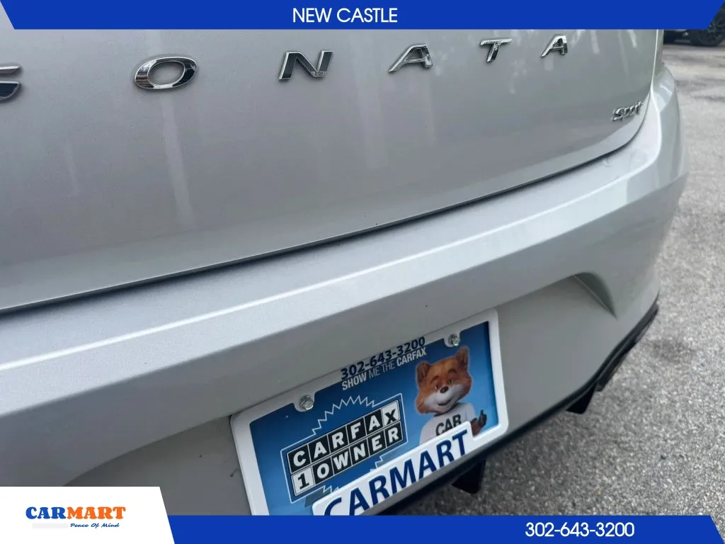 Hyundai Sonata photo 8