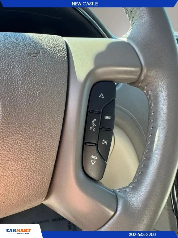 Buick Enclave photo 22
