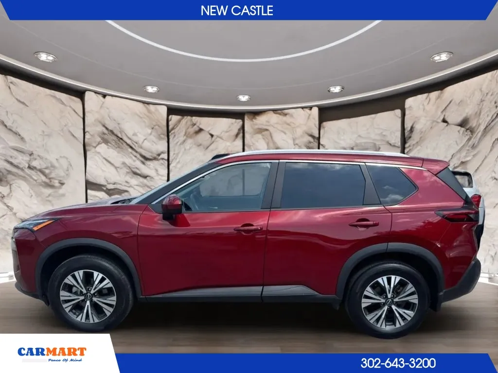 Nissan Rogue photo 2