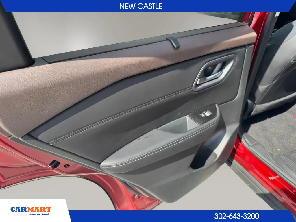 Nissan Rogue photo 24
