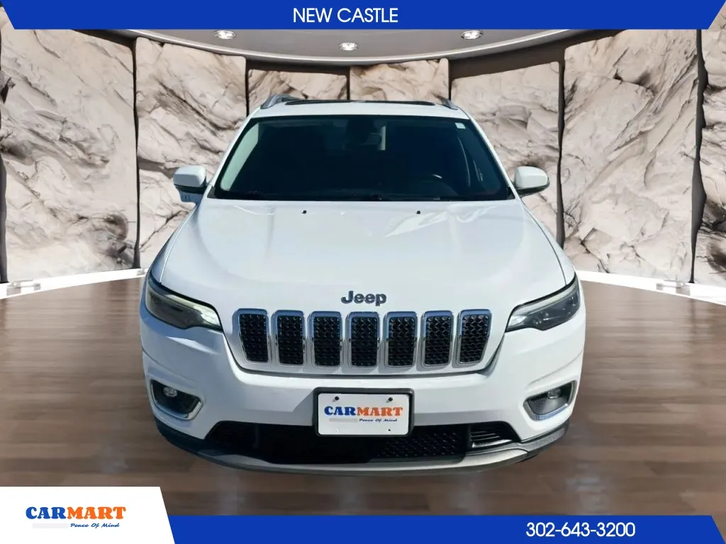 Jeep Cherokee photo 8