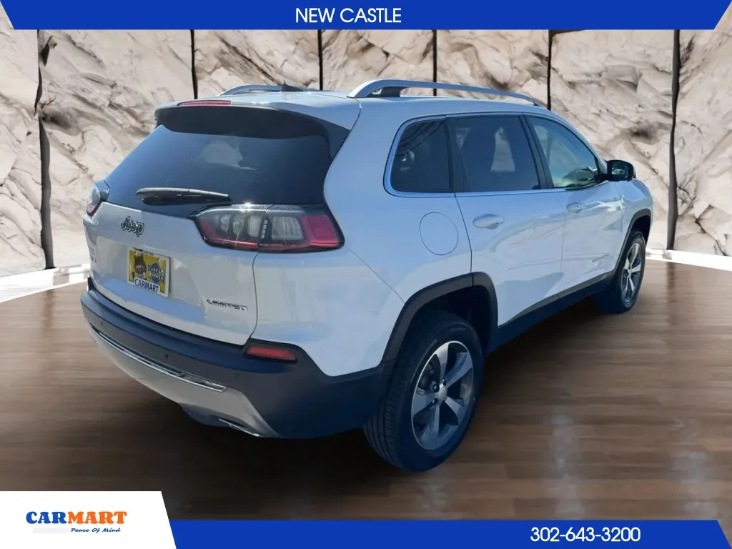Jeep Cherokee photo 5