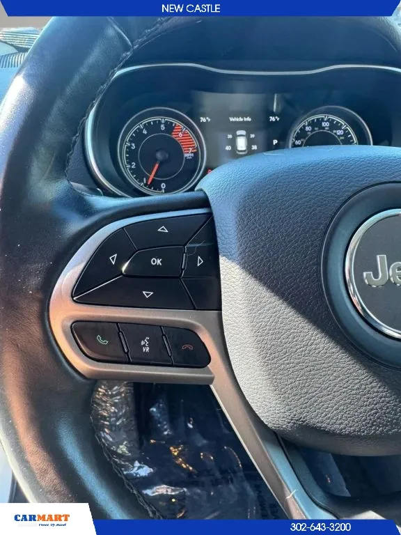 Jeep Cherokee photo 20
