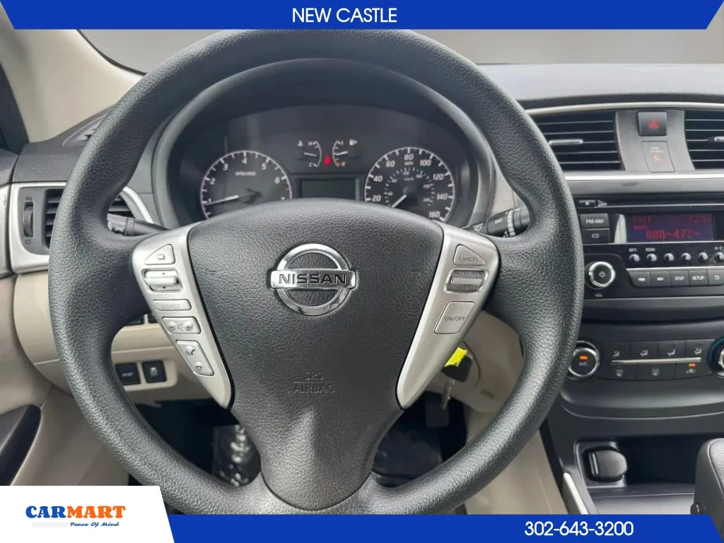 Nissan Sentra photo 9