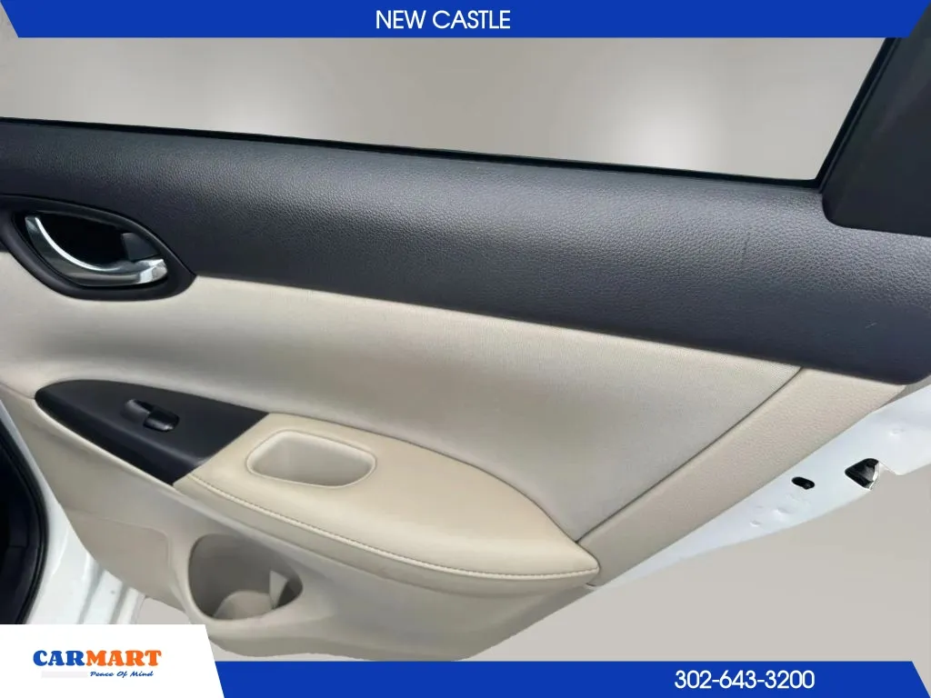 Nissan Sentra photo 27