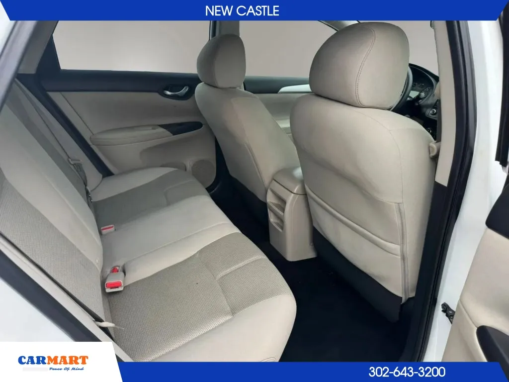 Nissan Sentra photo 26
