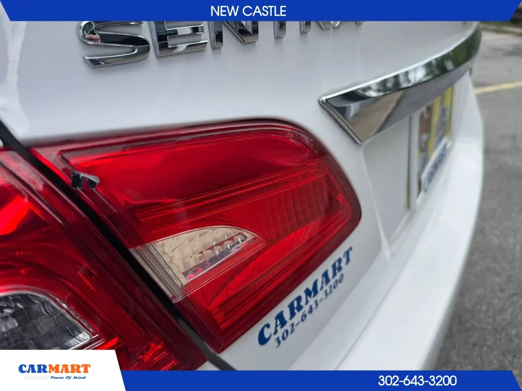 Nissan Sentra photo 24
