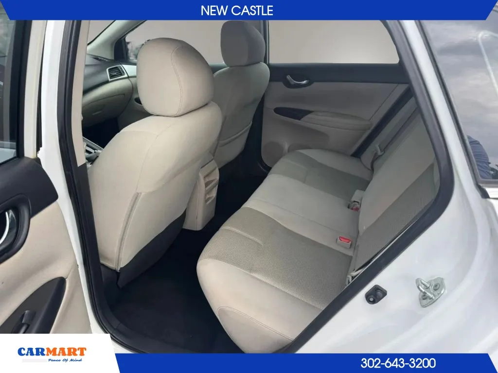 Nissan Sentra photo 19