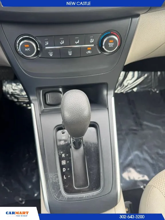 Nissan Sentra photo 12