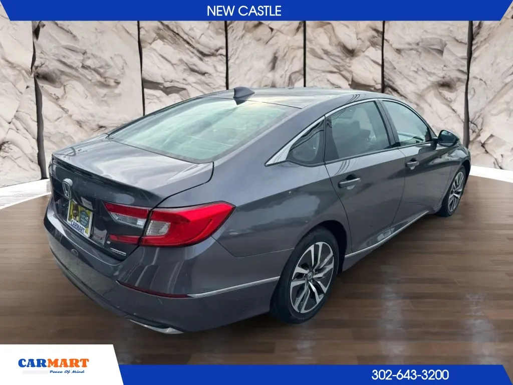 Honda Accord photo 5