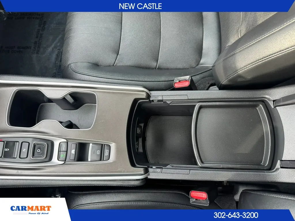Honda Accord photo 16