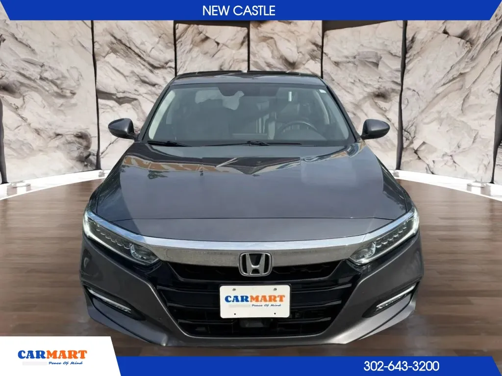 Honda Accord photo 8