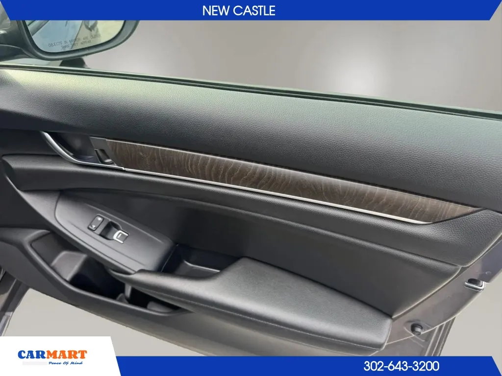 Honda Accord photo 31