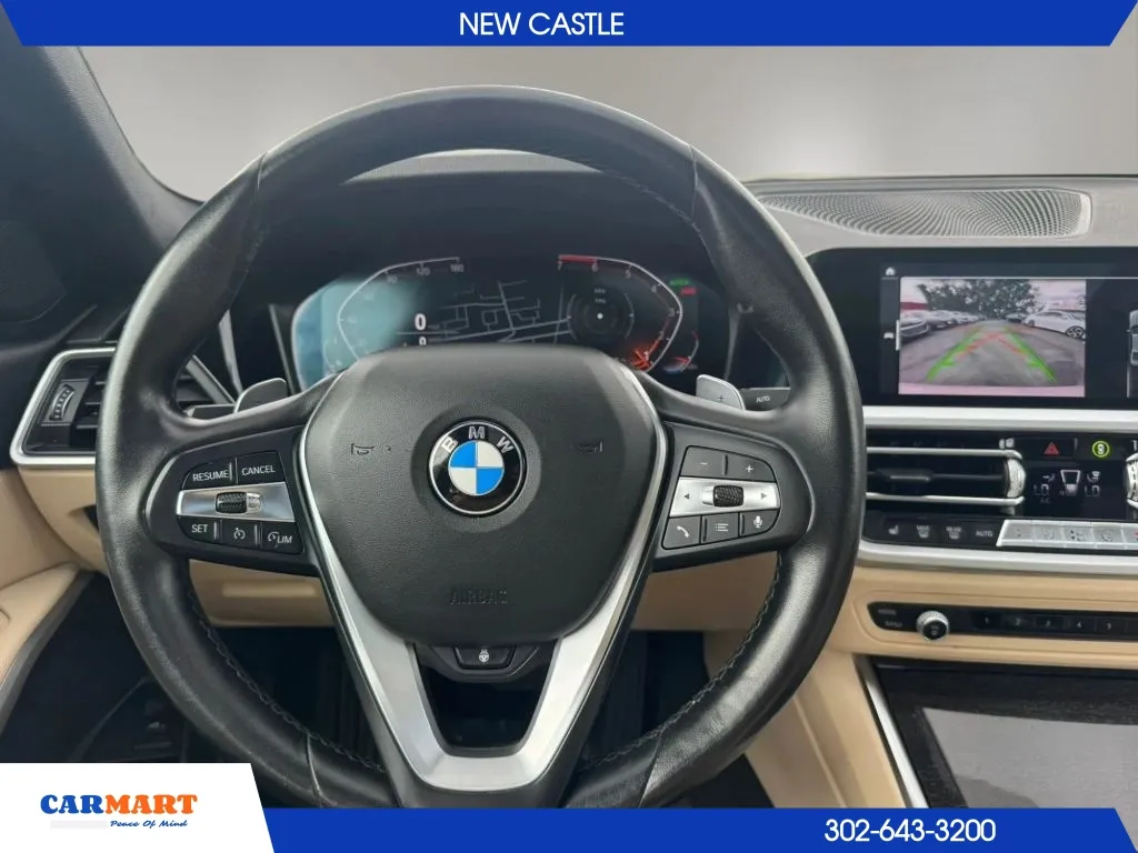 BMW 3 Series photo 9