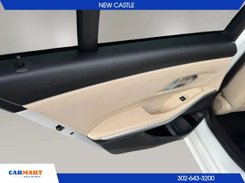 BMW 3 Series photo 28