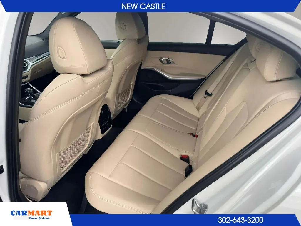 BMW 3 Series photo 27
