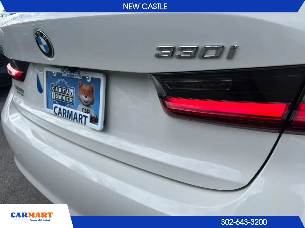 BMW 3 Series photo 32