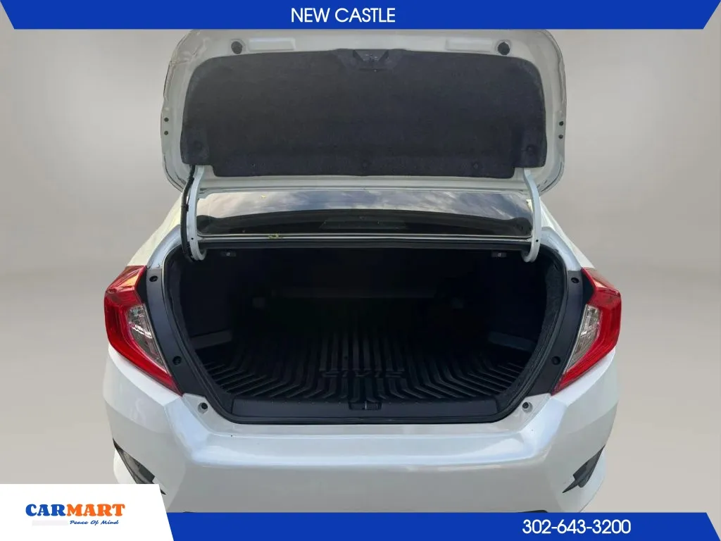 Honda Civic photo 23