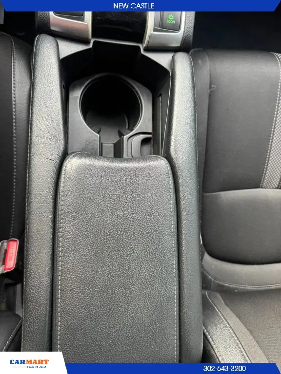 Honda Civic photo 12