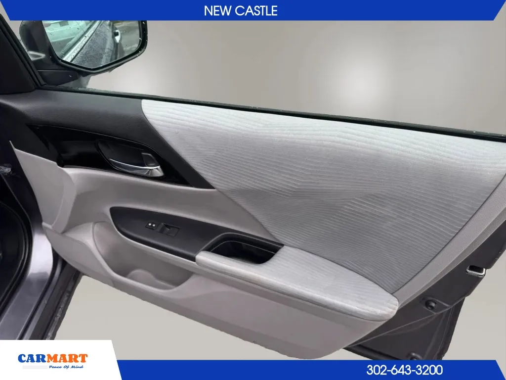 Honda Accord photo 34
