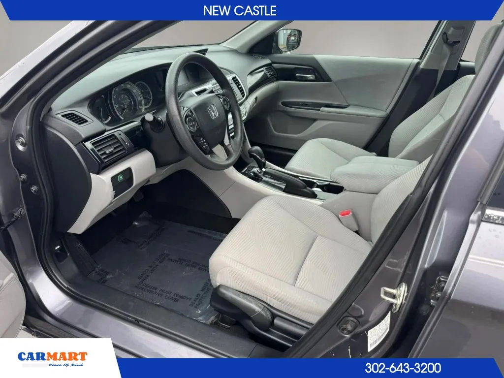 Honda Accord photo 23