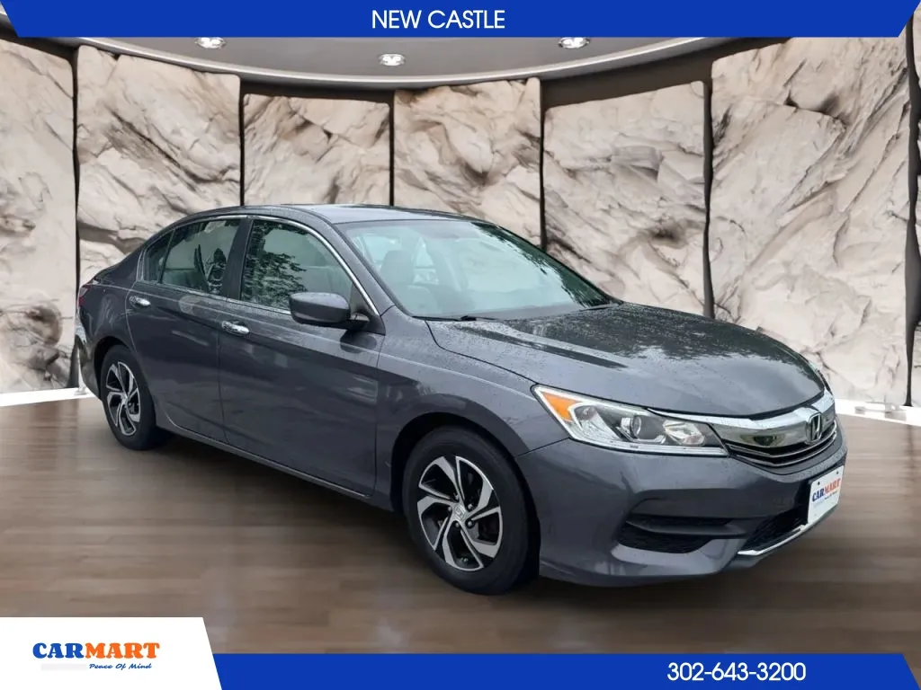 Honda Accord photo 7