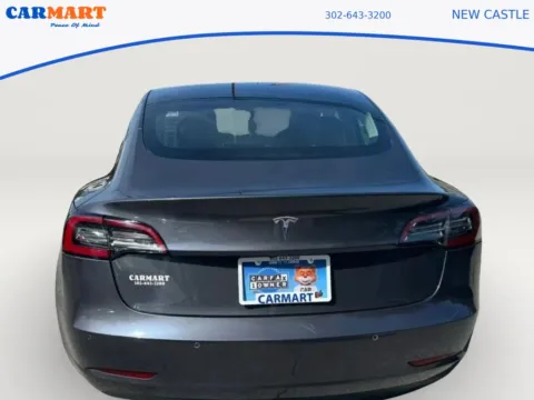 More photos of 2020 Tesla Model 3 Standard Range Plus Sedan 4D at CARMART - New Castle, DE