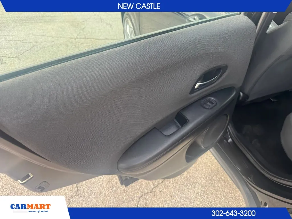 Honda HR-V photo 25