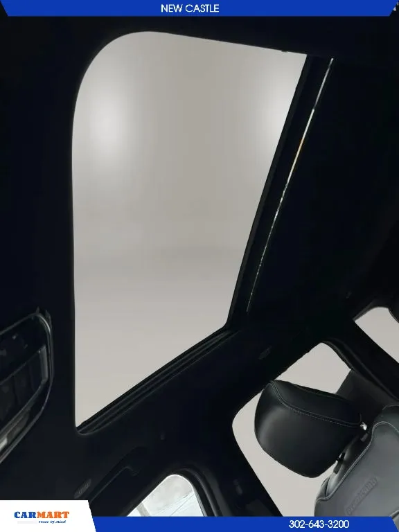 Jeep Grand Cherokee photo 18