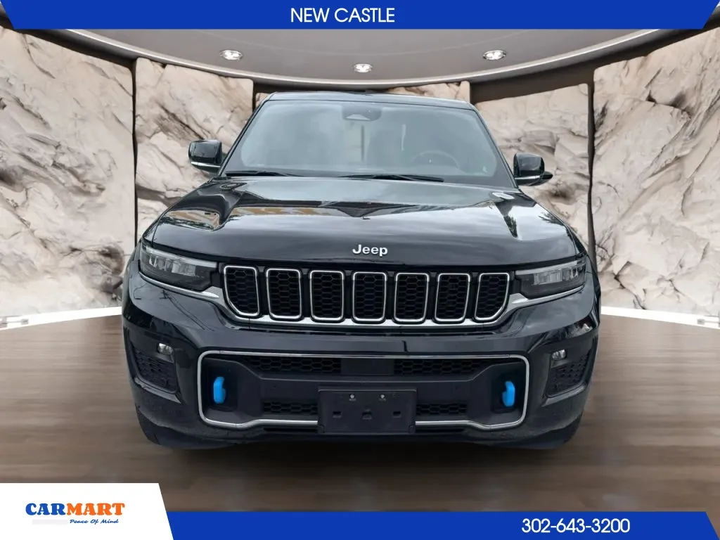 Jeep Grand Cherokee photo 8