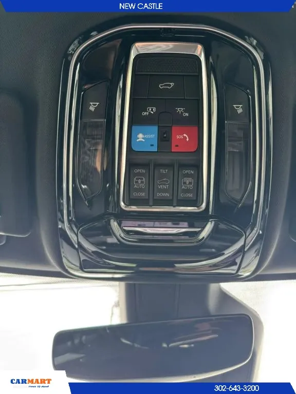 Jeep Grand Cherokee photo 20